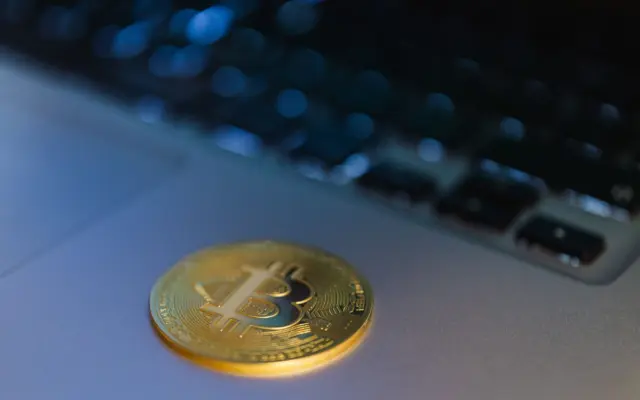 Autorizare platformă cripto