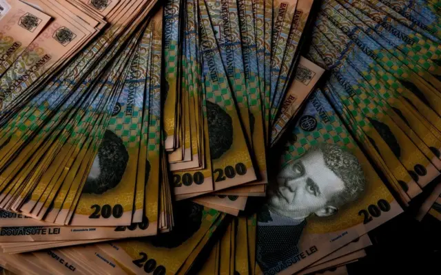 Bancnote pentru credite nebancare