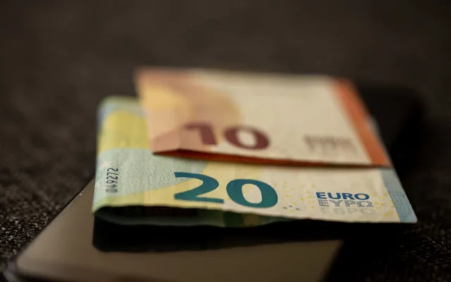 Bancnote pentru plăți în numerar
